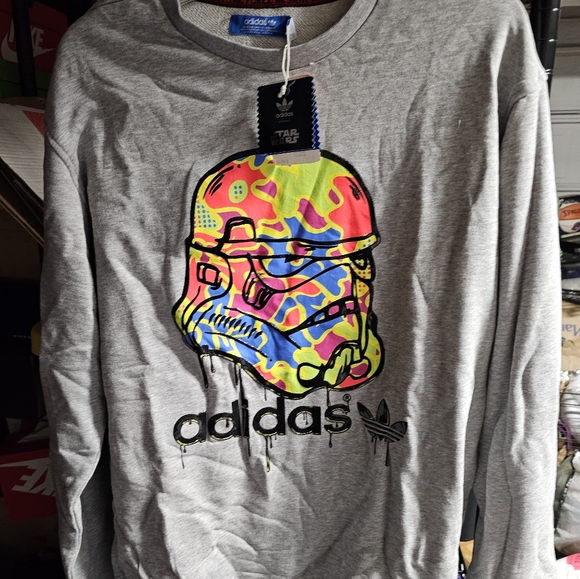 Vintage Star Wars Adidas Drip Stormtrooper Sweatshirt Size large Never Worn - Picture 1 of 5